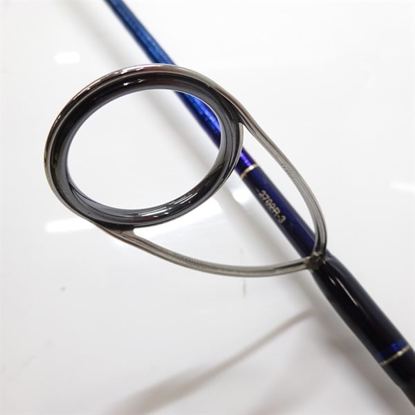 ２３ワールドシャウラリミテッド２７０２Ｒー３